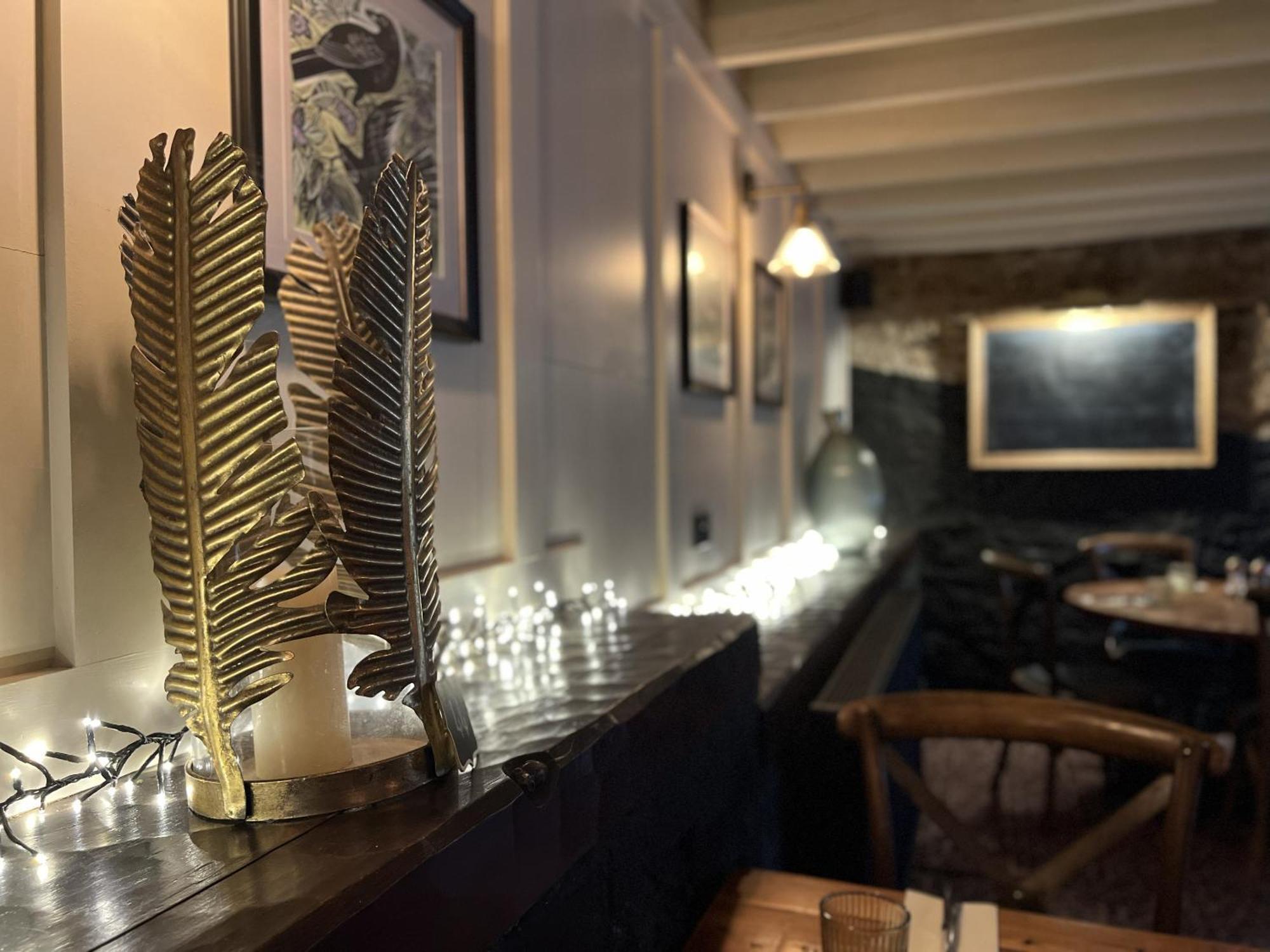 The Forresters Arms Kilburn Kilburn  ภายนอก รูปภาพ