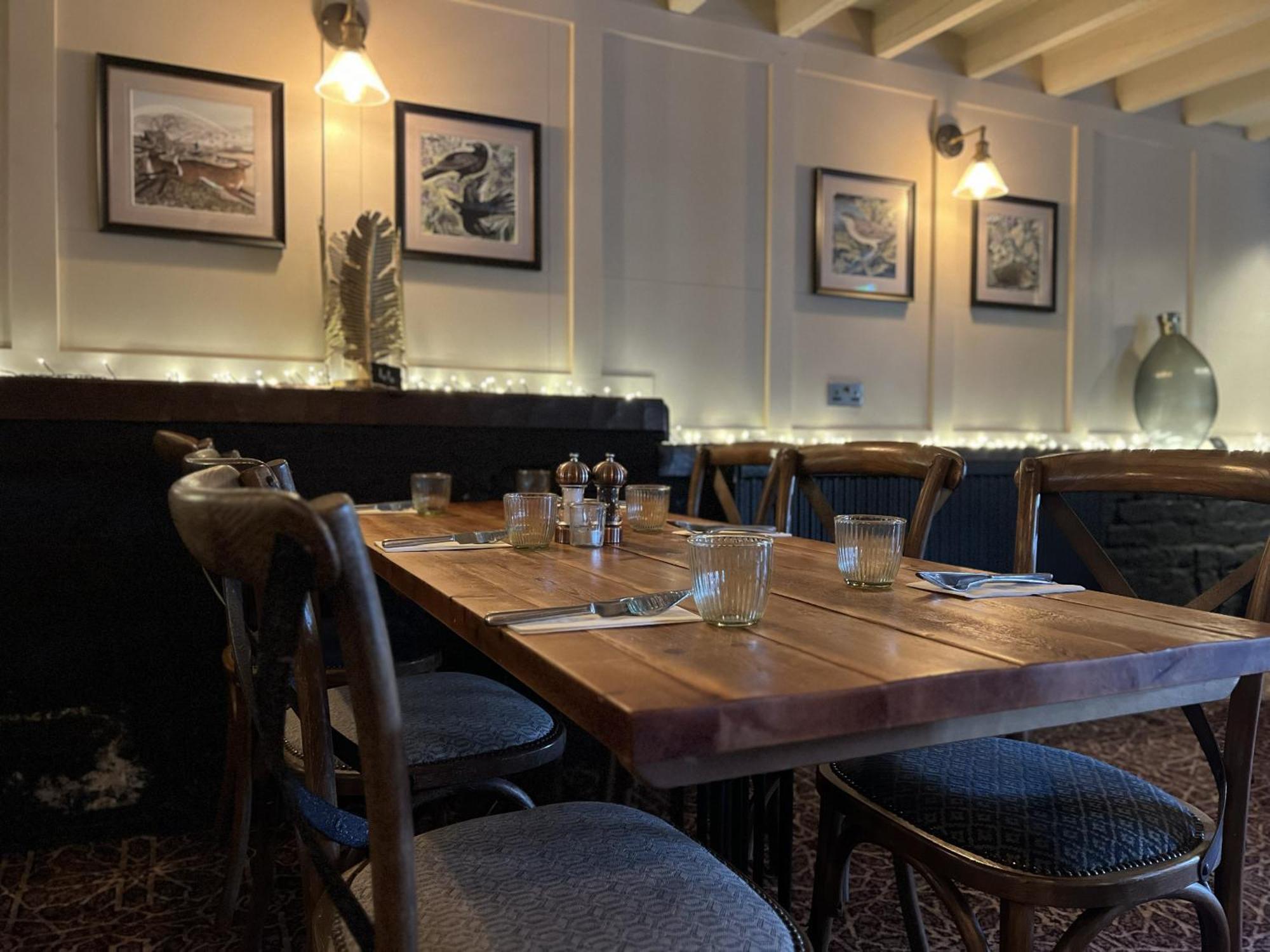 The Forresters Arms Kilburn Kilburn  ภายนอก รูปภาพ